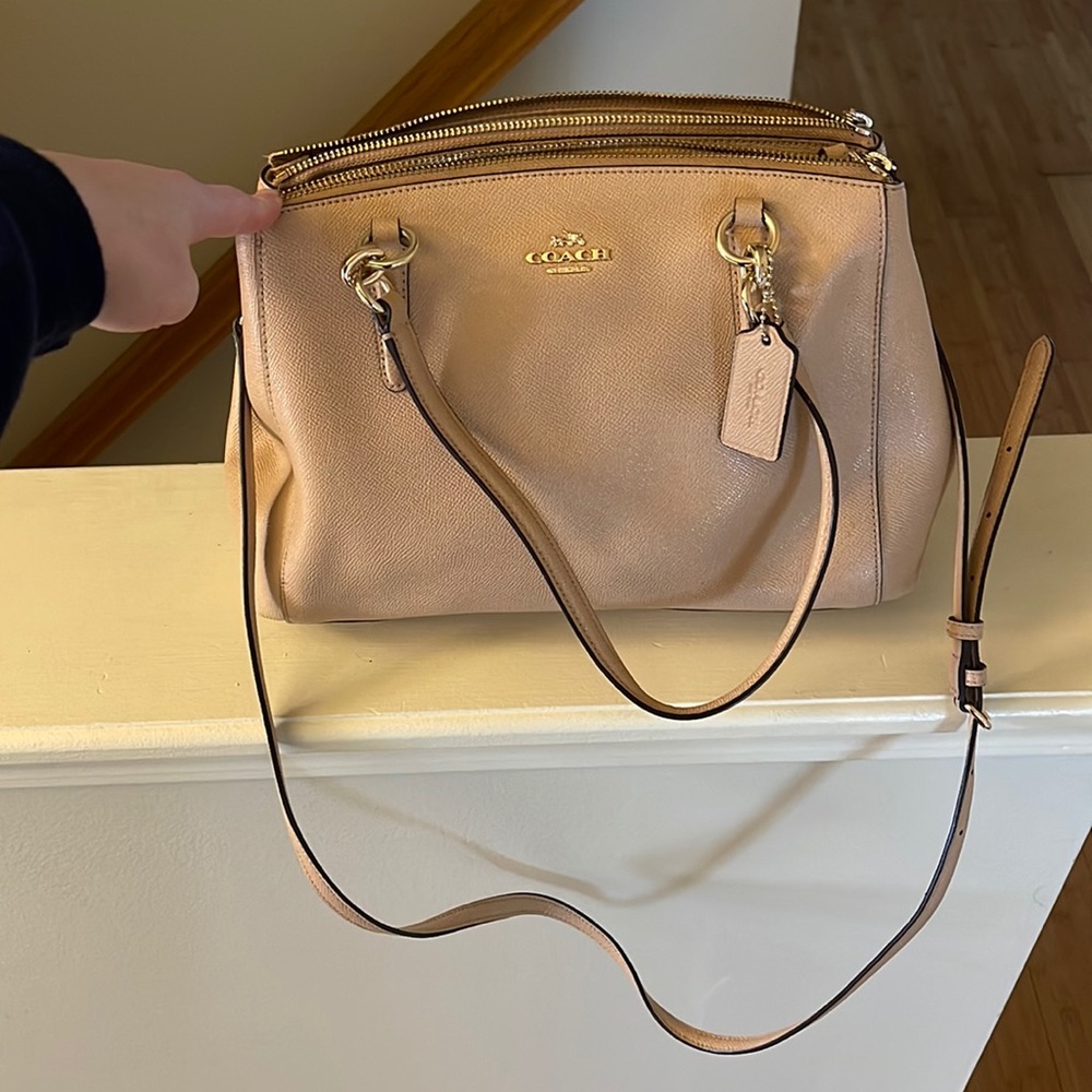 Coach handbag, women’s tan.